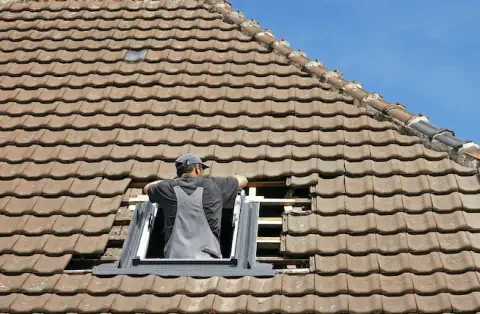 Pose de velux - Arâches-la-Frasse
